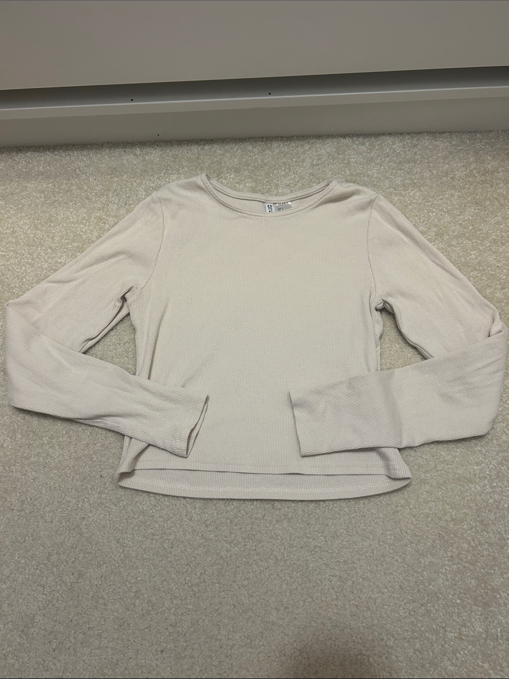 Women’s S cream long sleeve